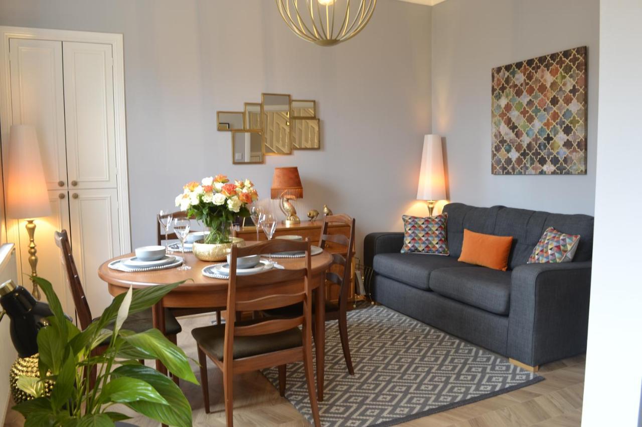 Stunning Period Townhouse With Garden, Walking Distance To Town Villa Dumfries Exteriör bild